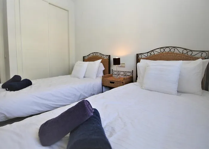 Port Flo * 埃斯特波纳